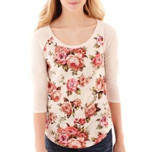 Arizona Jeans 3/4 Sleeve Floral Top size Medium